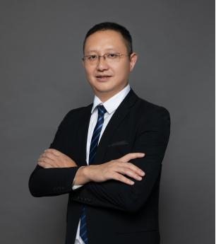 薛志刚